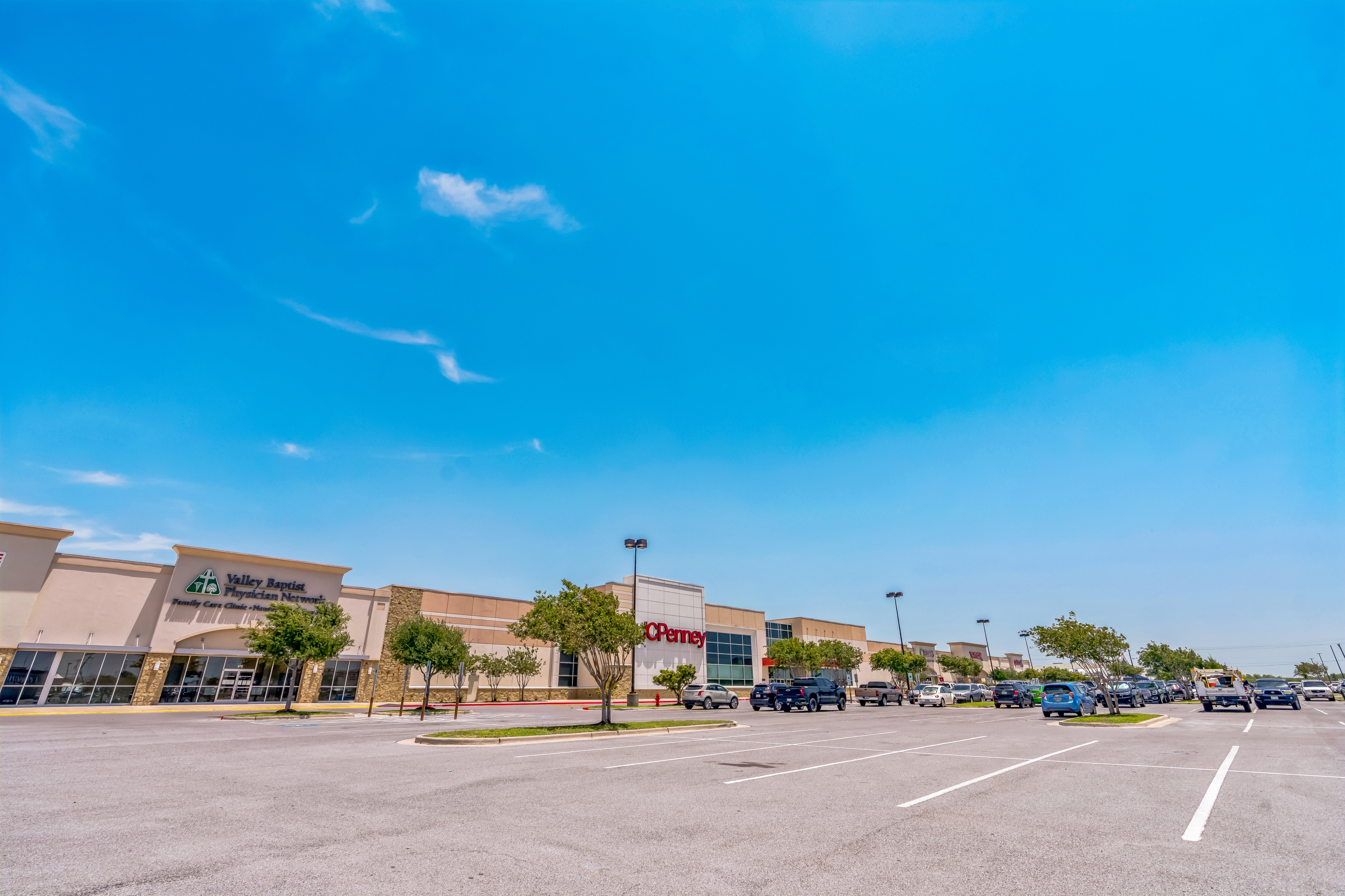 Valley Crossing retail strip