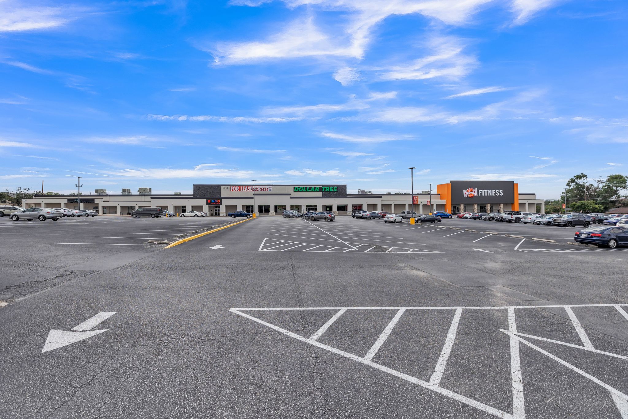 San Pedro Towne Center shopping venue